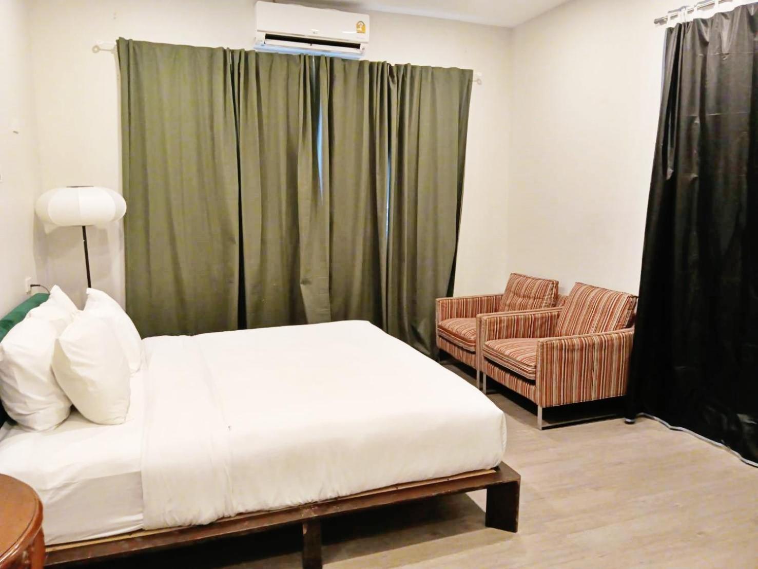 Hidden Dragon X Yaowarat Road Apartment Bangkok Luaran gambar
