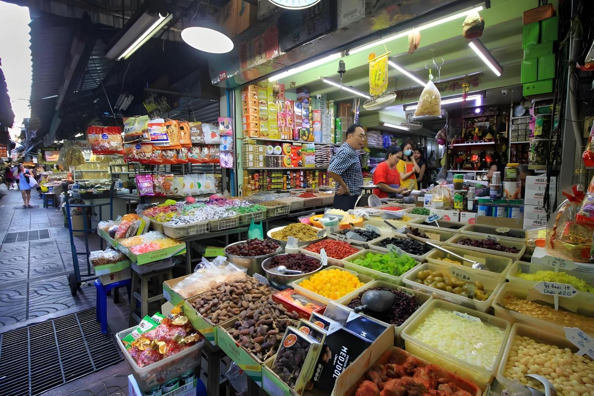Hidden Dragon X Yaowarat Road Apartment Bangkok Luaran gambar